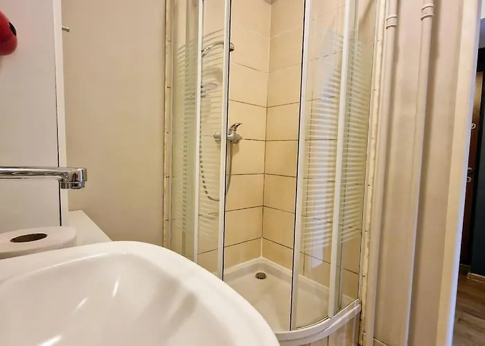 Cosyacommodationmanufaktura&orientarium&atlasarena * Łódź